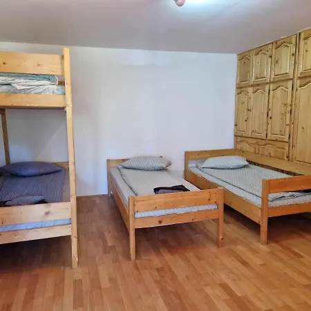 Muntelui ロッジ クルージュ＝ナポカ